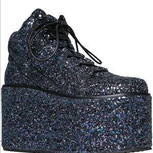 YRU QOZMO GLITTER GALACTIC BLACK GALAXY SZ 6